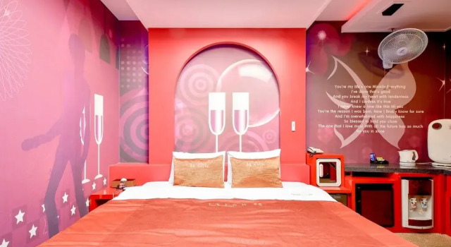 Doppel Suite Thebay Hotel
