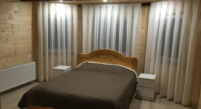 Котедж Mountain house, Prenota Hotel Hotel a Ivano-Frankovsk con parcheggio, Parcheggio