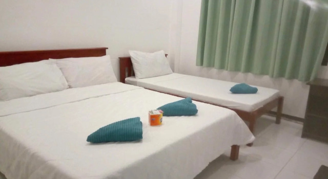 Luna Oslob Travellers Inn, Prenota Hotel Hotel a Oslob con colazione, Colazione
