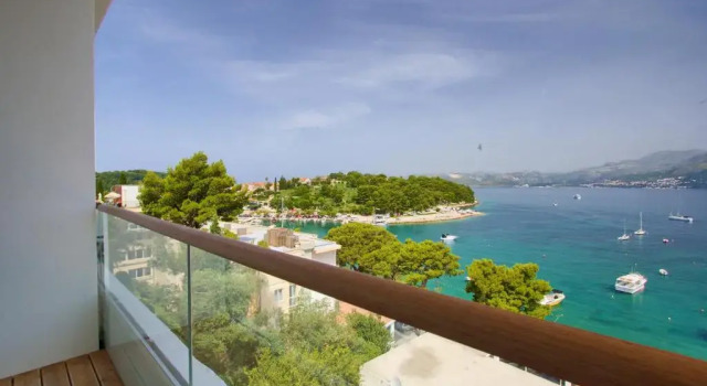 Двухместный номер Deluxe с балконом и с видом на море Hotel Cavtat