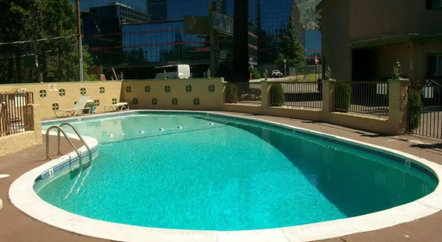 Capri Motel, Забронировать Мотель Мотели Саут-Лейк-Тахо, Мотель