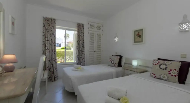 Вилла с 3 комнатами с видом на море Rocha Brava Village Resort