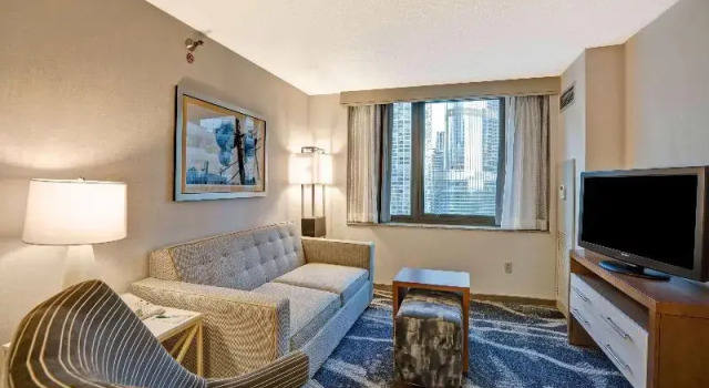 Люкс c 1 комнатой с видом на город Homewood Suites by Hilton Chicago-Downtown