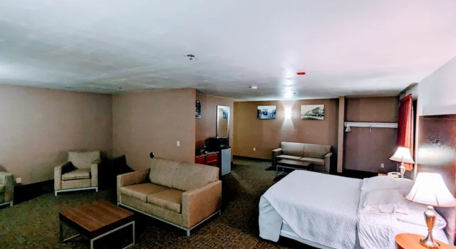 Люкс Standard Woodfield Inn and Suites