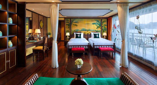 Двухместный люкс Executive с балконом и с видом на море Indochine Premium Halong Bay
