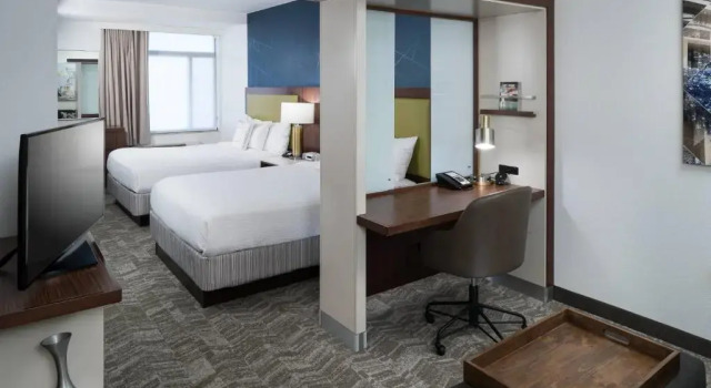 Двухместный люкс Springhill Suites by Marriott Alexandria Old Town/Southwest