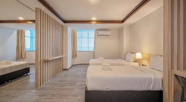 Люкс B2 Sisaket Boutique & Budget Hotel