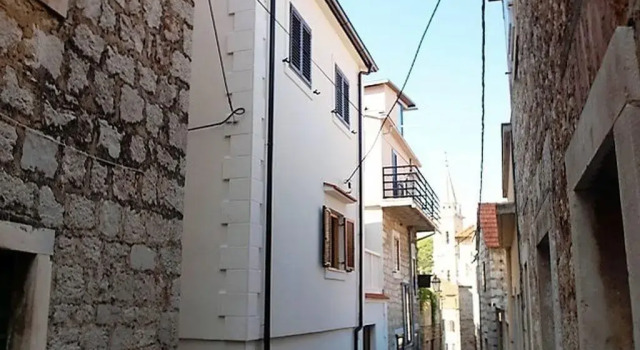 Apartments Jaksa, Buchen Sie Ferienwohnung Jelsa Hvar