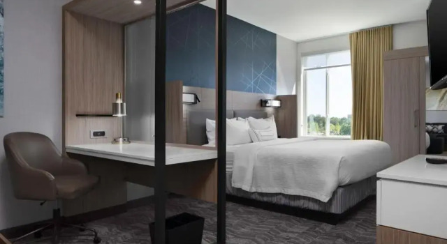 Люкс SpringHill Suites Winchester
