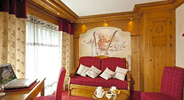 Двухместный полулюкс Chalet-Hotel Le Labrador, The Originals Relais