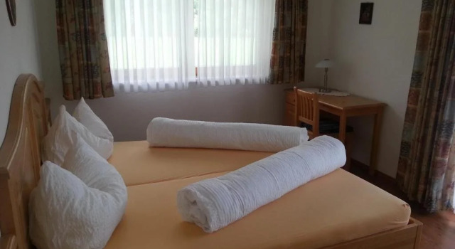 Apparthotel Stoanerhof, Rezerwuj Hotel Hotele w Tyrol z parkingiem, Parking