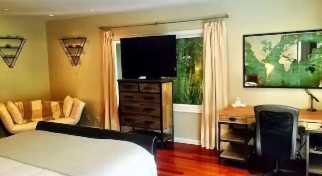 LA142 5 Bedroom Apartment By Senstay