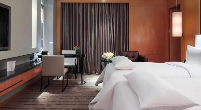 Pullman Anshan Time Square, Buchen Sie Hotel Anshan Liaoning