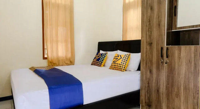 Madani Family Residence Syariah by OYO Rooms, Réserver Hôtel Malang 