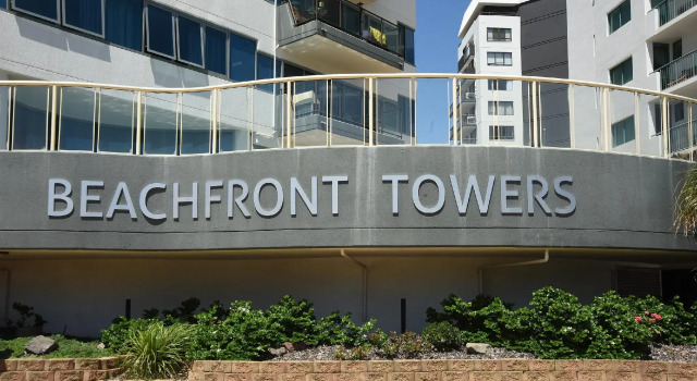 Beachfront Towers, Prenota Appartamento Hotel a Queensland con parcheggio, Parcheggio