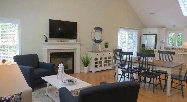 50 Katie Ford Road - Three Bedroom House, Забронировать Отель Отели Полуострова Кейп-Код 4 звезды, 4*