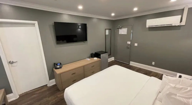 Двухместный номер Comfort Coastal Suites