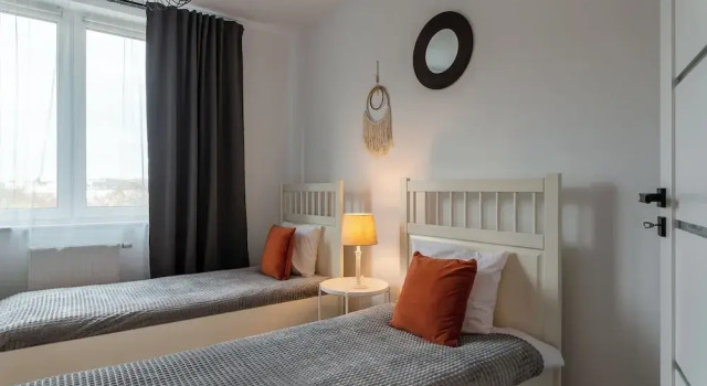 Семейные апартаменты с балконом Pure Home Premium Apartments - Parking Free