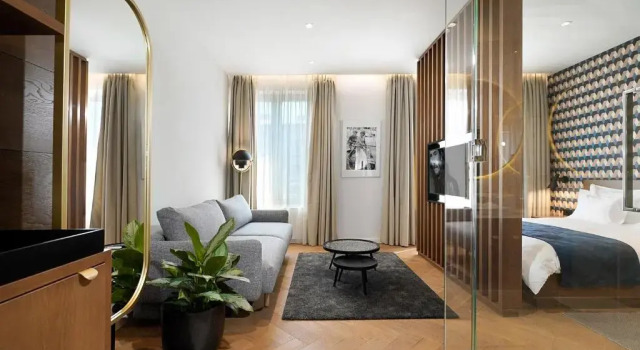 Люкс Executive Dominic Smart & Luxury Suites - Edition