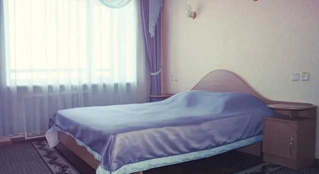 Hotel Tourist, Book Hotel Hoteller i Nikolayev med parkering, Parkering