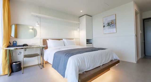 Двухместный номер Standard с балконом Rich Hotel