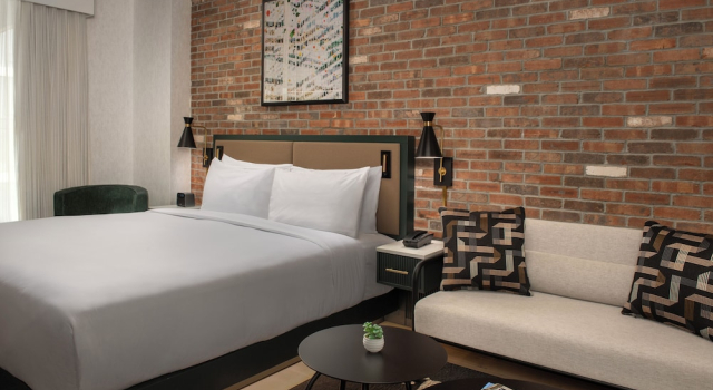 Номер Deluxe The Livingston, part of JdV by Hyatt
