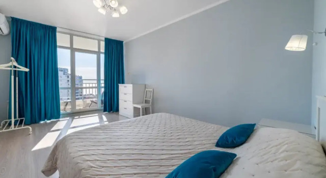 Real Apartments (Риал Апартментс) на улице Депутатская 10, Забронировать Апартаменты/квартира Отели в центре Сочи, в центре