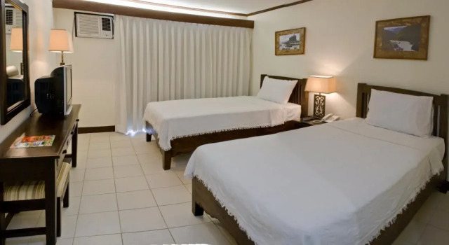 Plaza del Norte Hotel and Convention Center, Buchen Sie Hotel Paoay Luzon