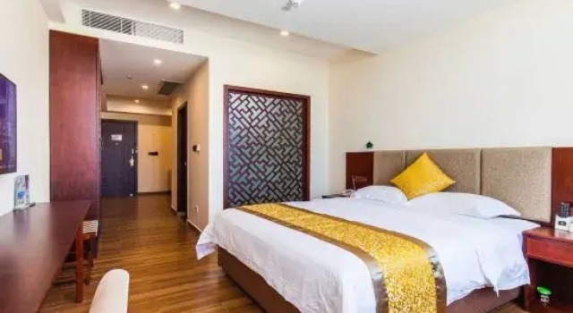 Люкс Deluxe Wonderful Hotel