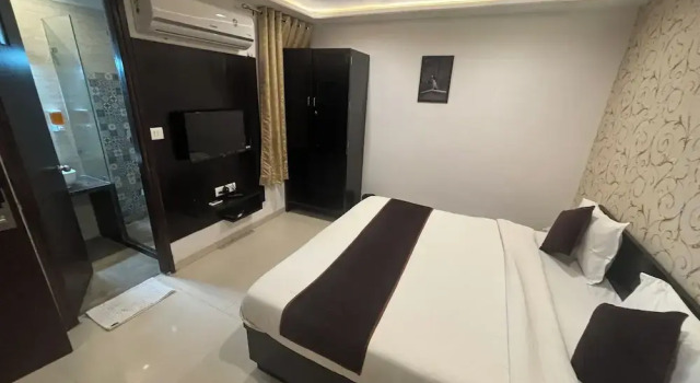 Номер Luxury Hotel Life Inn