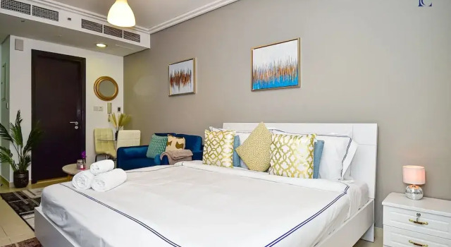 LZZ - Furnished Studio with Balcony, Забронировать Апартаменты/квартира Апартаменты Эмирата Дубая, рядом с Dubai Marina Yacht Club, Апартаменты/квартира