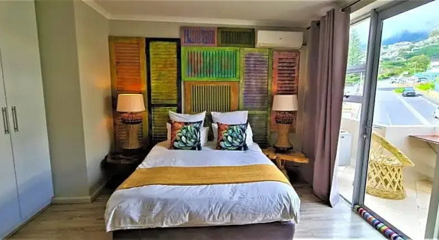 Люкс Standard с видом на горы African Groove Camps Bay