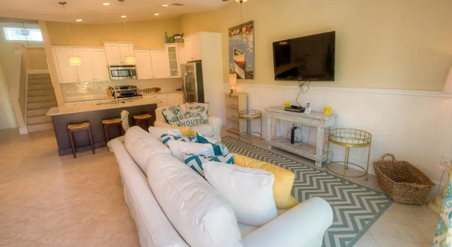 Key Lime Cottage Apartment 3