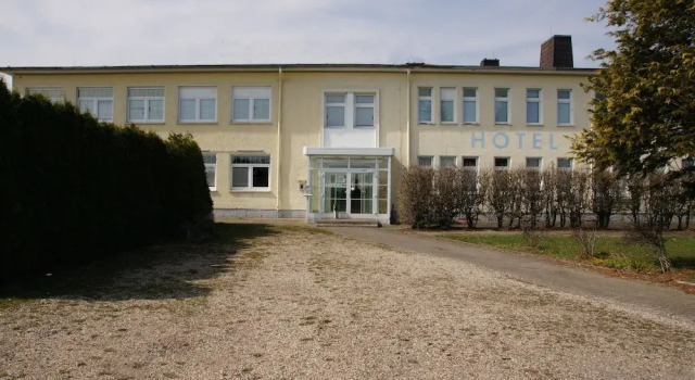 Am Flugplatz Magdeburg, Prenota Hotel Hotel a Garz con parcheggio, Parcheggio