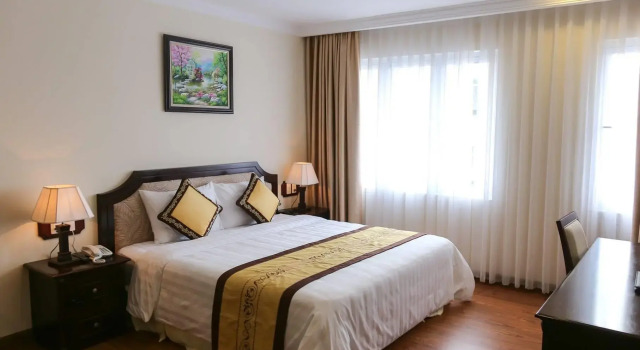 Номер Deluxe Iris Dalat Hotel