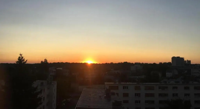 Апартаменты c 1 комнатой Suite Athéna - Melun gare RER - Balcon et parking