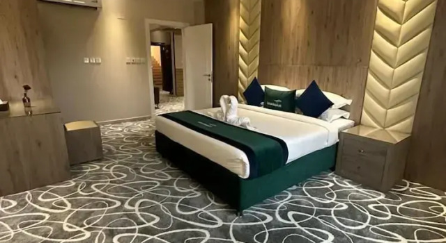 Полулюкс SUNRISE SUITEs & صن رايز سويتس