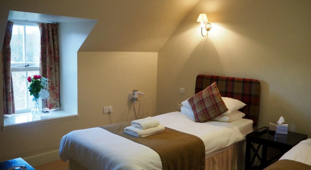 Loch Ness Inn, Забронировать Отель Драмнадрочит 