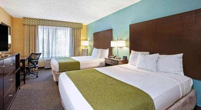 Четырёхместный номер Standard La Quinta by Wyndham Boise Airport
