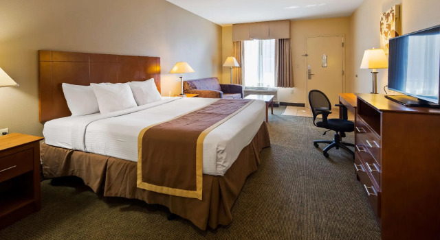 Двухместный номер Standard с видом на бассейн Quality Inn & Suites Williamsport
