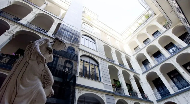 Budapest Easy Flat - Penthouse Basilica, Забронировать Отель Будапешт 