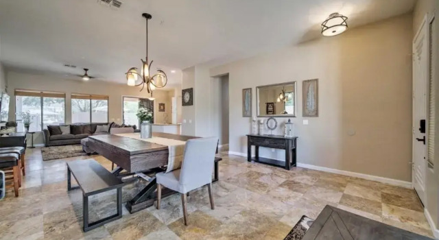 7813 E Journey Lane, Scottsdale, Забронировать Отель Отели Скотсдейл с парковкой, Парковка