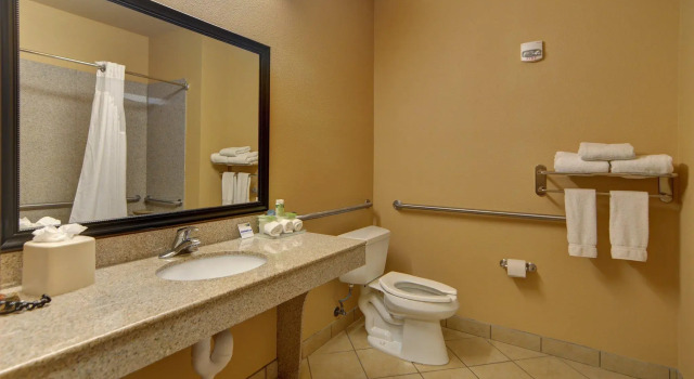 Двухместный номер Standard Holiday Inn Express Hotel and Suites Altus by IHG