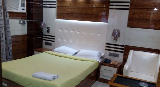 Hotel Rodili Residency, Забронировать Отель Отели Гувахати с парковкой, рядом с Assam State Museum, Парковка