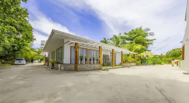 Dhigurah Retreat Beach, Buchen Sie Hotel SPA-Hotels in Dhigurah, SPA