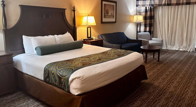 Номер Standard Red Lion Hotel Harrisburg Hershey