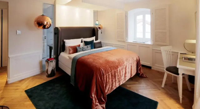 Полулюкс LA MAISON hotel & spa