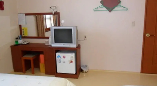 Goodstay Equus Motel