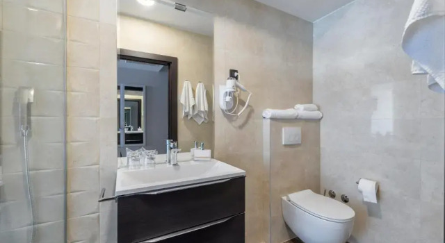 Двухместный номер Standard с балконом и с видом на море Sea View Luxury Rooms Seven of Nine