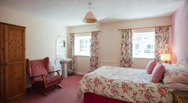 Elm Grove Mews Cottage